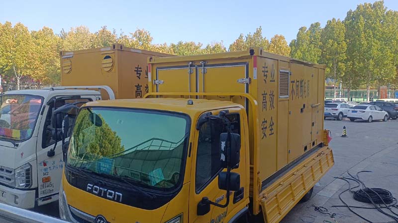 丁青柴油发电机组和UPS电源如何配合工作？